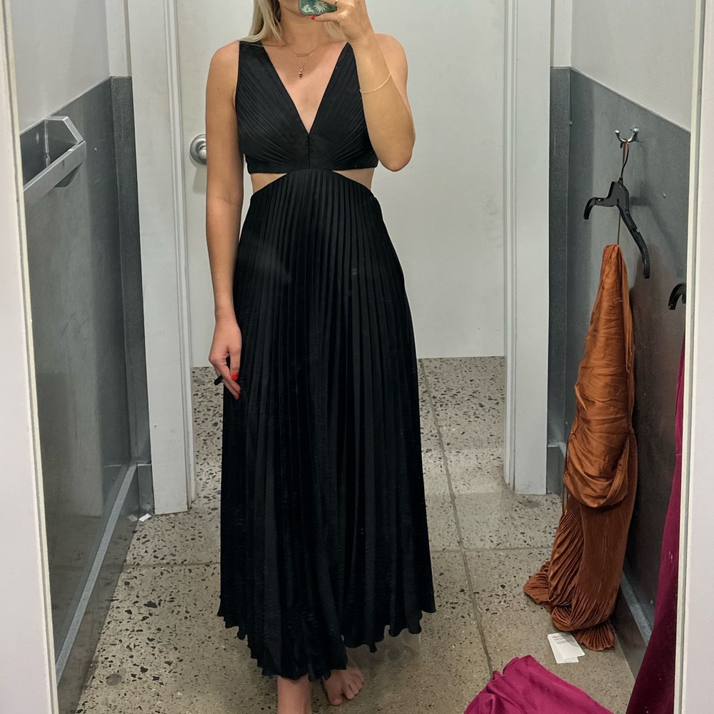 The A&F Giselle Pleated Cutout Maxi Dress